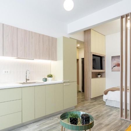 Executive Suites In Center Bucharest Exterior photo